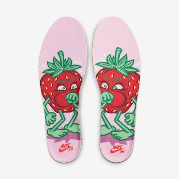 Dunk High SB Pro Strawberry
