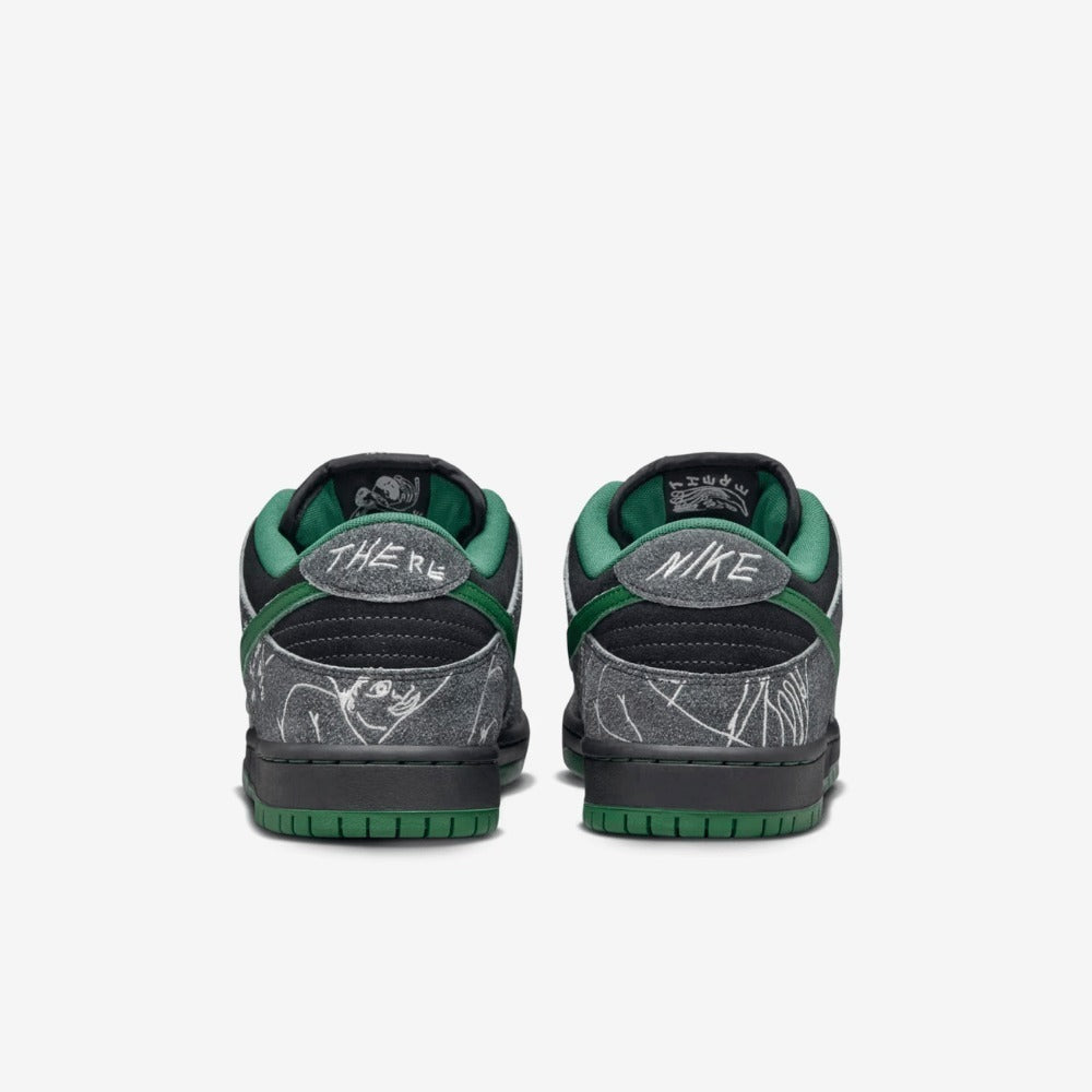 Dunk Sb low There